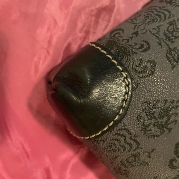 EUC Disney Haunted Mansion Dooney & Bourke - Picture 9 of 11